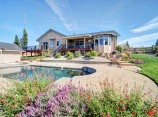 3474 Showboat Ct, Redding, CA 96003