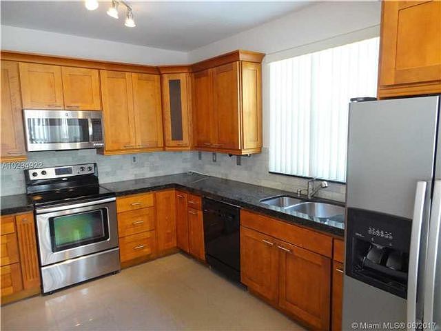 1st image of 1775 Weeping Willow Way