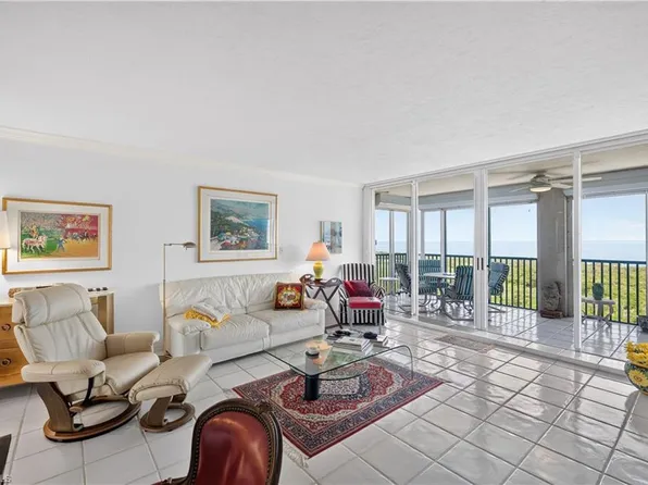 7515 Pelican Bay BLVD #17B, NAPLES, FL 34108