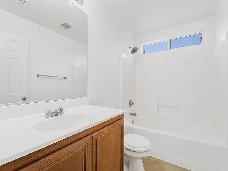 5078 Tioga Pass Ave — Photo 18