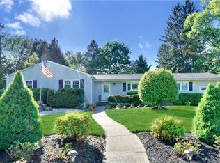 20 Temple Ter, Lawrence Township, NJ 08648