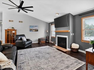 304 School Road, Cottage Grove, WI 53527