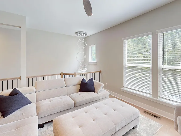 3804 Sky Haven Dr — Photo 8