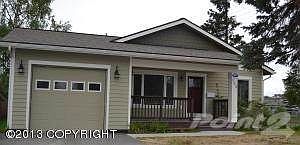 240 Price Street (2)