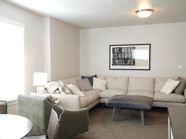 660 N 100 W #105 — Photo 5