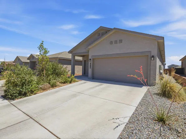 10728 Sabino Loop SW, Albuquerque, NM 87121