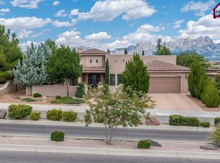 1178 Golf Club Rd, Las Cruces, NM 88011