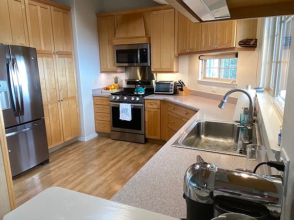 4th image of 28 Kulamanu Cir