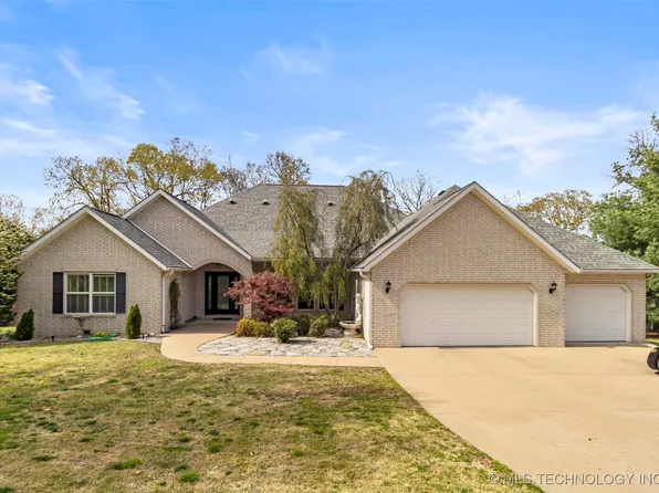 3402 Callie Dr, Grove, OK 74344
