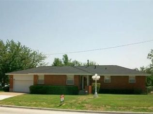 609 NW 35th St, Lawton, OK 73505
