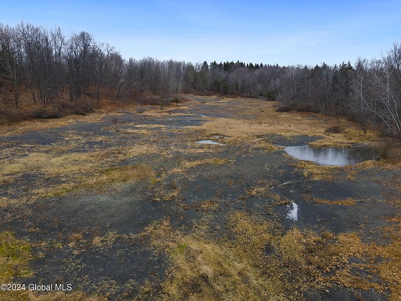 2nd image of L17.10 Cty Rte 404