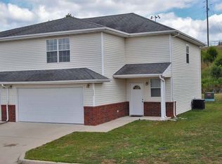 121 Hickory Ridge Dr, Saint Robert, MO 65584