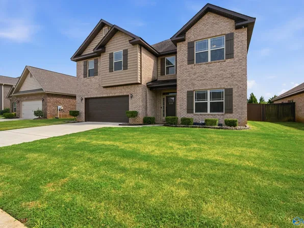 216 Iron Cir, Meridianville, AL 35759