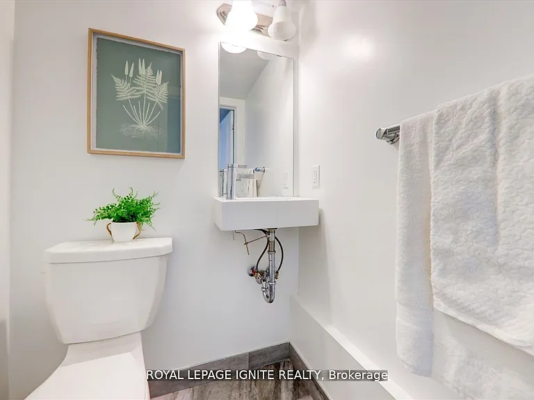 167 Downsview Park Blvd — Photo 30