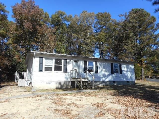 1st image of 2602 De Mille St