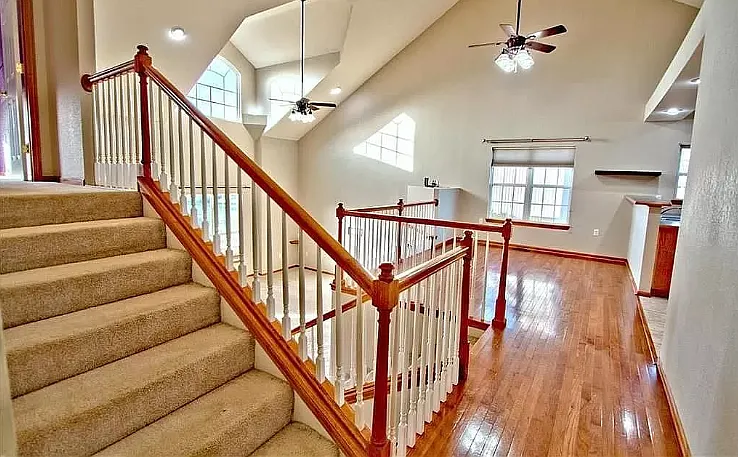 1912 Country Ridge Dr — Photo 13