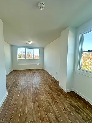 Rented by Bella Realty Corp of NY | media 15