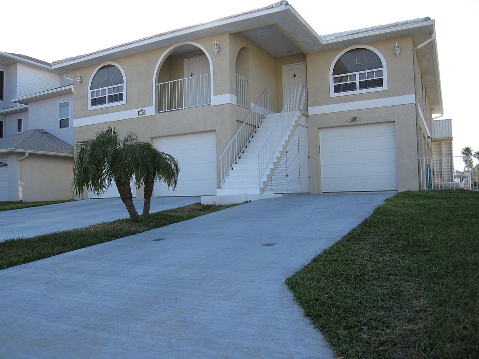 2nd image of 5105 Porpoise Pl