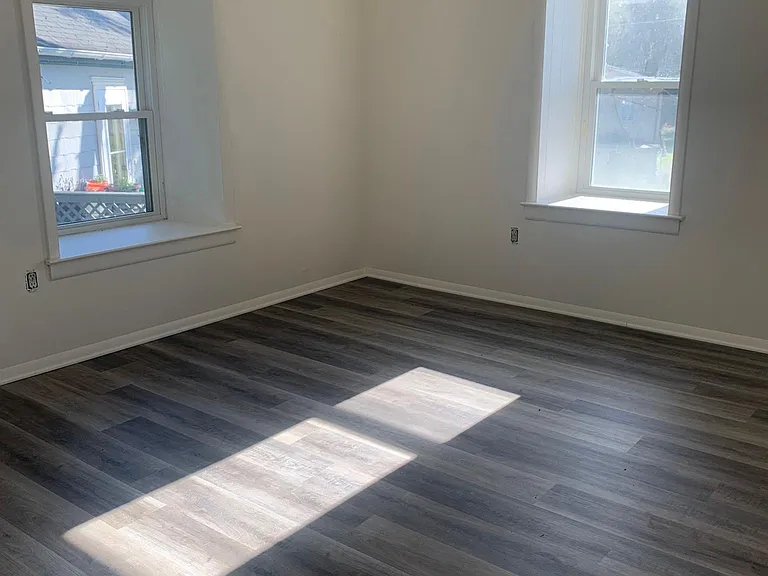 23 Railroad Ave #1 — Photo 3