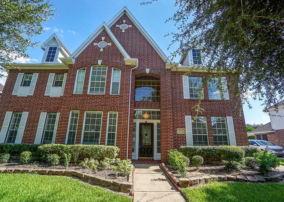 1st image of 17511 Sunny Trail Ln