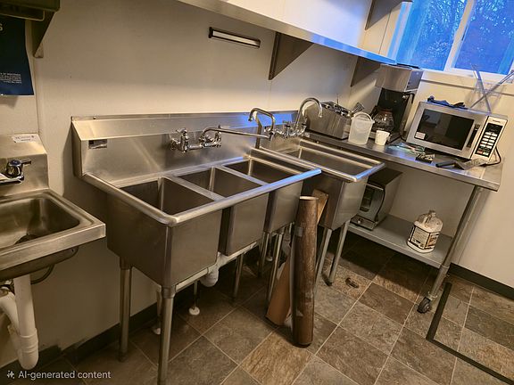 4th image of 7402 County Road U #1