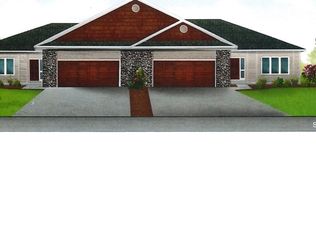 4228 Fremar Dr, Sioux City, IA 51104