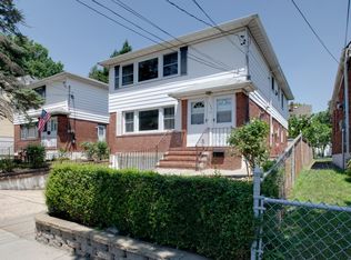 13511 62nd Ave, Flushing, NY 11367