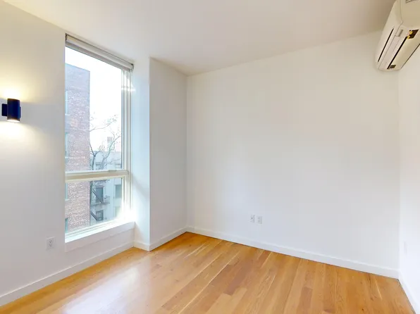 1348 Ocean Avenue image 6 of 8