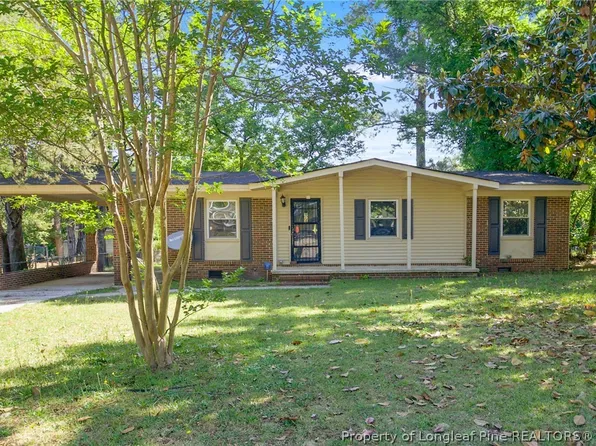 405 Perth St, Fayetteville, NC 28314
