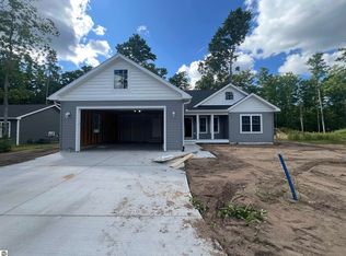 5669 Chokeberry Ln, Grawn, MI 49637