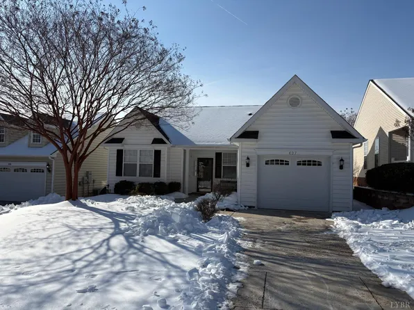 407 Legacy Oaks Cir, Lynchburg, VA 24501