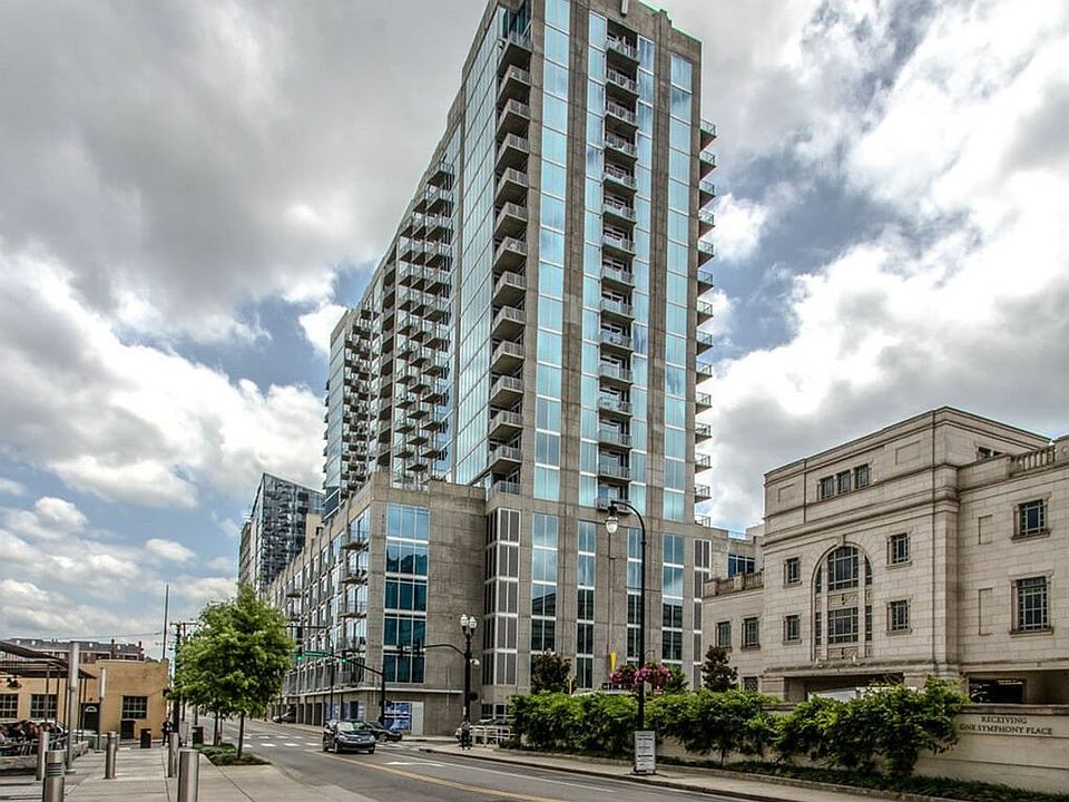 1st image of 301 Demonbreun St #707