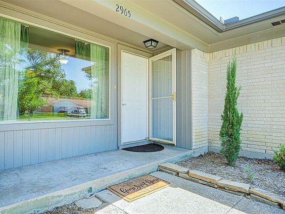3rd image of 2965 Topaz Ln