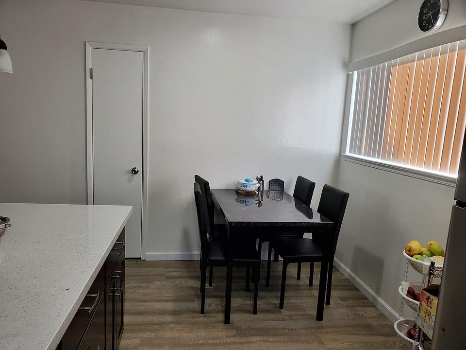1st image of 1698 Ontario Dr APT 8