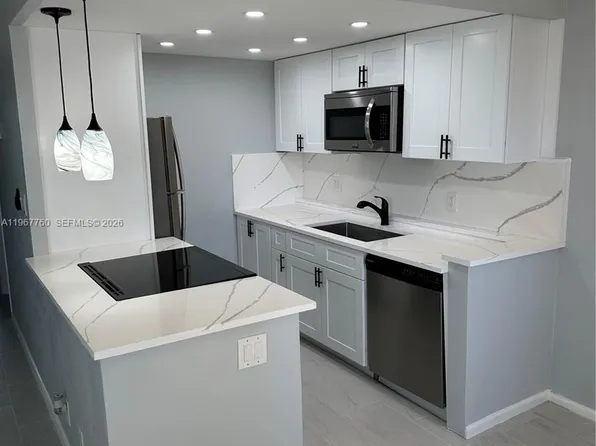 4067 Ainslie Dr #4067-D, Boca Raton, FL 33434