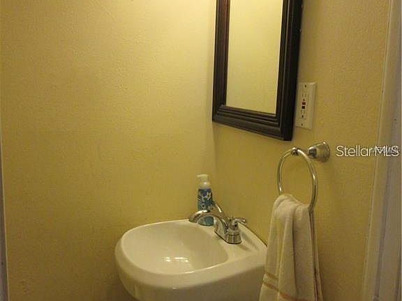 3rd image of 5602 Ashley Oaks Dr APT 15