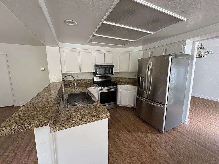 1423 Portofino Dr — Photo 12