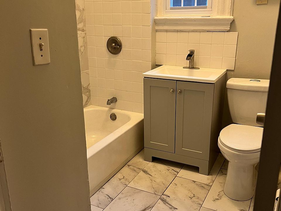 1st image of 91 N 14th St Floor 2