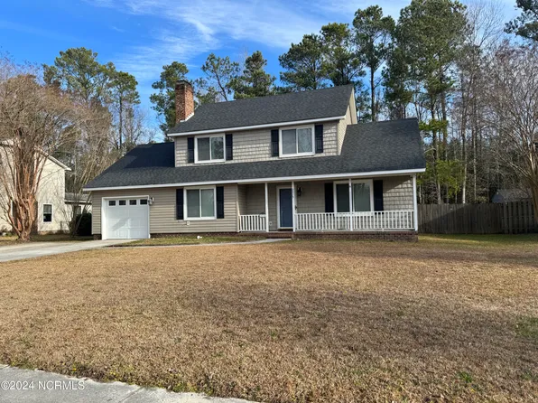 2475 Northwoods Drive, Jacksonville, NC 28540