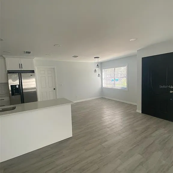 5008 Parade St — Photo 5