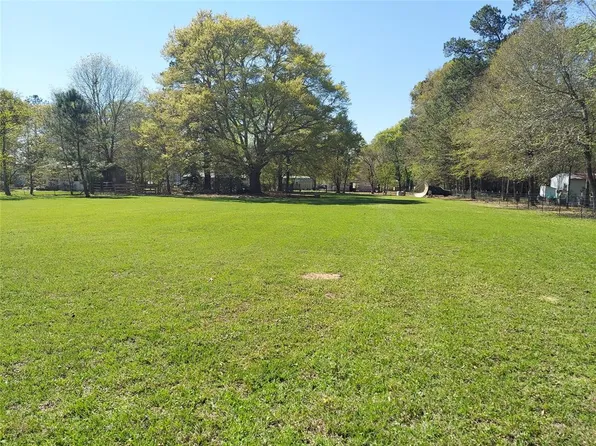 14574 Huff Rd, Splendora, TX 77372
