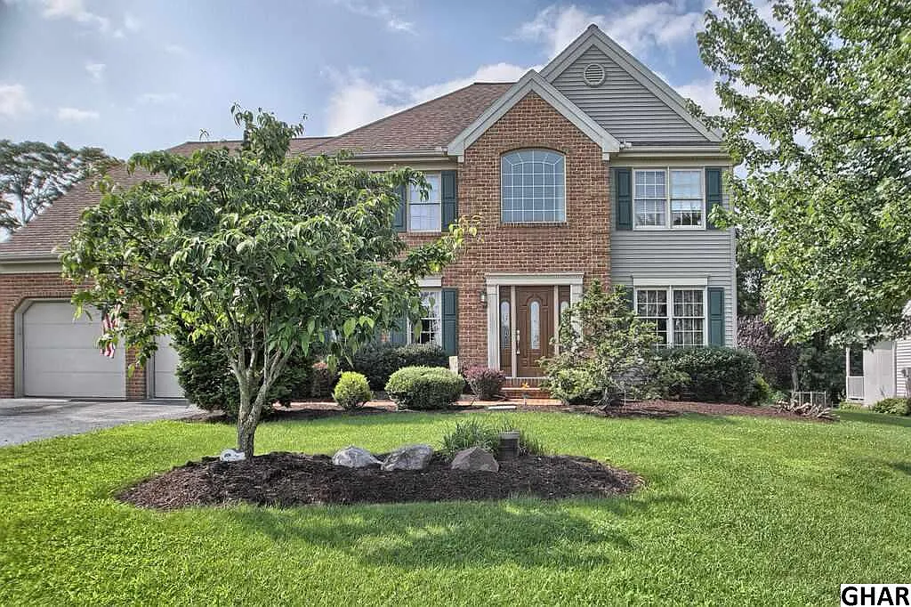 37 Brookfield Dr photo 1