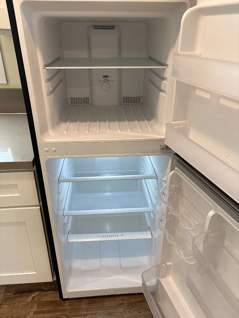 1 bed, 1.0 bath, 300 sqft, $1,400 — Photo 4