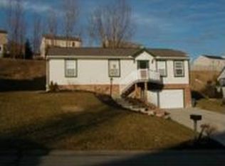 308 Moosehead Dr, Imperial, PA 15126