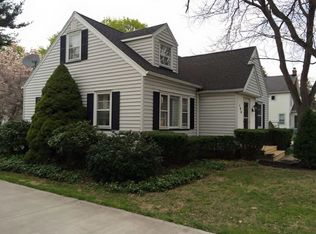 106 Elmtree Rd, Rochester, NY 14612