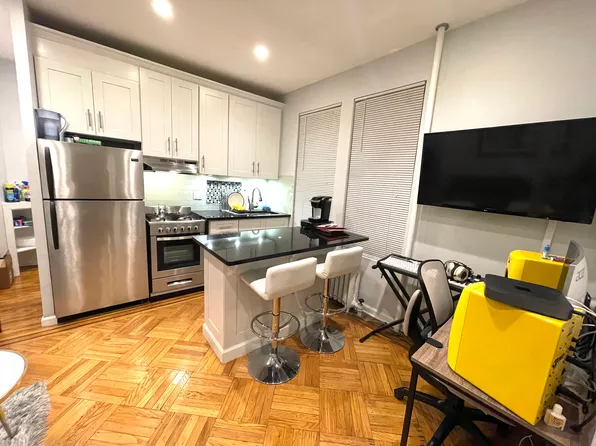 34-31 43rd Street image 1 of 7