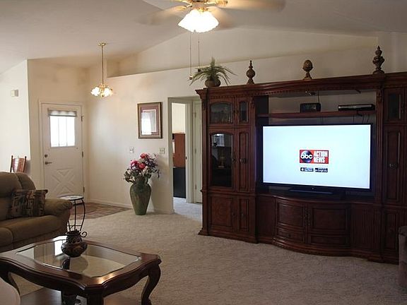 4th image of 7165 Alamanda Blvd W