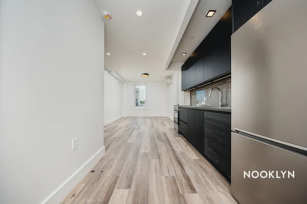 Rented by Nooklyn NYC LLC | media 83