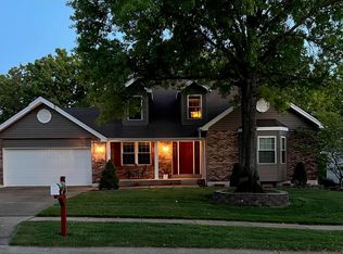 922 Villa Gran Way, Fenton, MO 63026