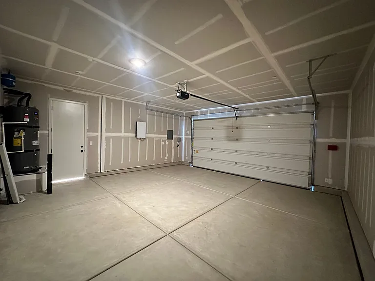 3949 W Sunnyview Ave — Photo 10